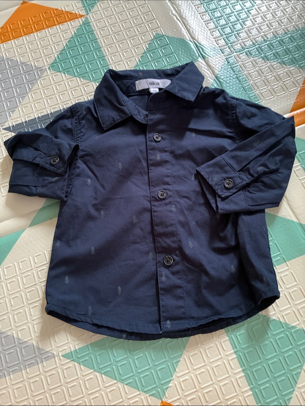 20/25$ 🧸 Navy Button-Up Shirt for Kids